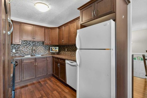 20 Mckinley Road Se, Calgary, AB 