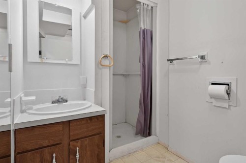 558 Whitehill Place Ne, Calgary, AB 