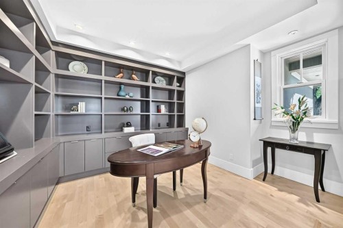 2312 12 Avenue Nw, Calgary, AB 