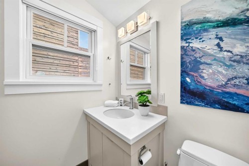 2312 12 Avenue Nw, Calgary, AB 