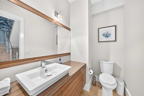 2312 12 Avenue Nw, Calgary, AB 