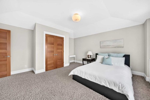 2312 12 Avenue Nw, Calgary, AB 