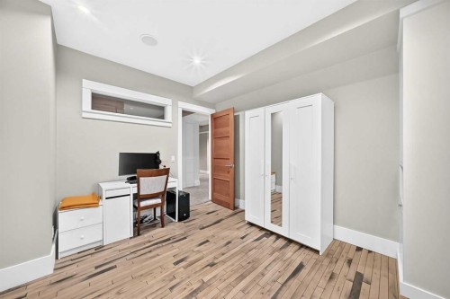 2312 12 Avenue Nw, Calgary, AB 