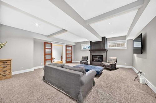 2312 12 Avenue Nw, Calgary, AB 