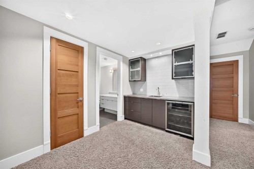 2312 12 Avenue Nw, Calgary, AB 