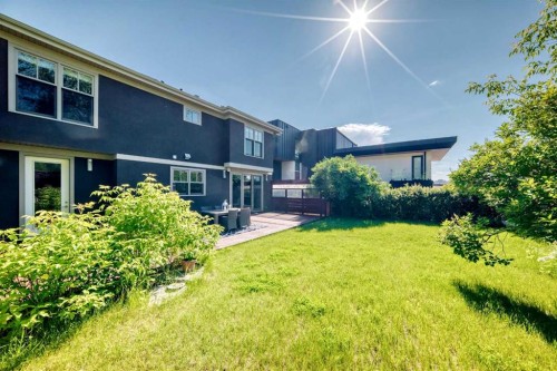 2312 12 Avenue Nw, Calgary, AB 