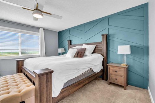 284 Rainbow Falls Way, Chestermere, AB 