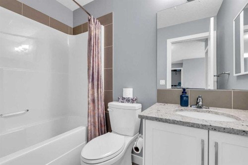 284 Rainbow Falls Way, Chestermere, AB 