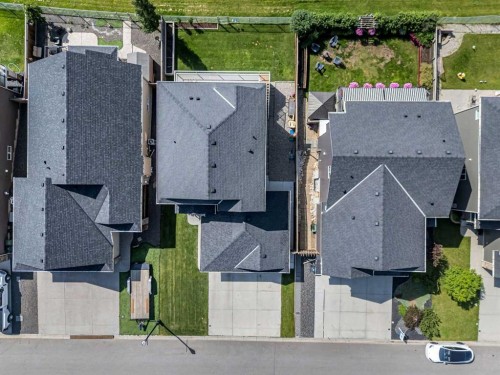 284 Rainbow Falls Way, Chestermere, AB 