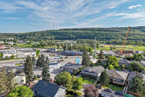 5113 17 Avenue Nw, Calgary, AB 