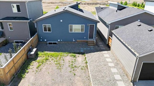 128 Setonstone Manor Se, Calgary, AB - Outdoor