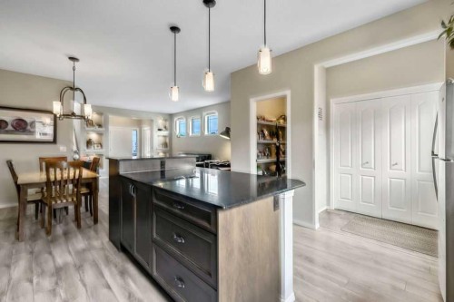 86 Legacy Common Se, Calgary, AB 