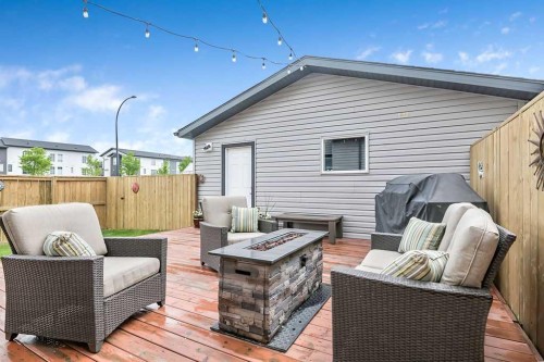 86 Legacy Common Se, Calgary, AB 