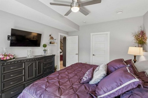 7 Bishop Circle, Carstairs, AB - Indoor Photo Showing Bedroom