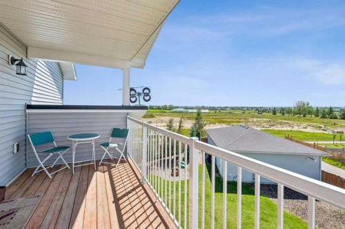 7 Bishop Circle, Carstairs, AB - Outdoor With Exterior