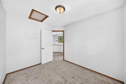 144 Covehaven Road Ne, Calgary, AB 