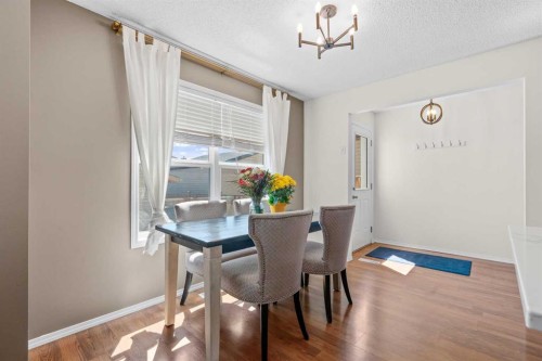 85 Evermeadow Manor Sw, Calgary, AB 