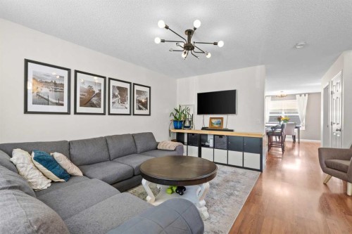 85 Evermeadow Manor Sw, Calgary, AB 