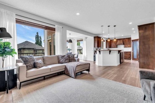 452 Evergreen Circle Sw, Calgary, AB 