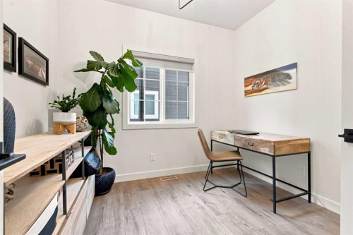 826 Alpine Drive Sw, Calgary, AB - Indoor Photo Showing Other Room