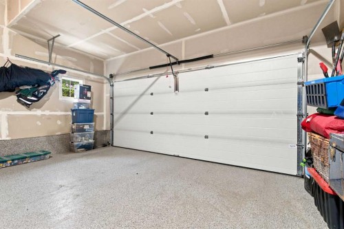 826 Alpine Drive Sw, Calgary, AB - Indoor Photo Showing Garage