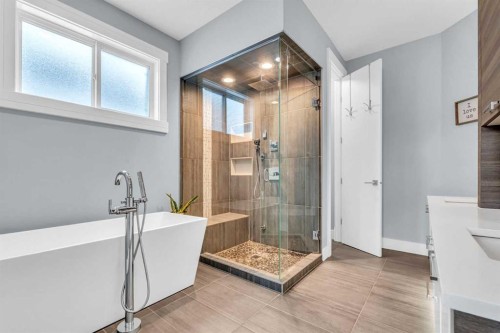 2417 25 Avenue Nw, Calgary, AB - Indoor