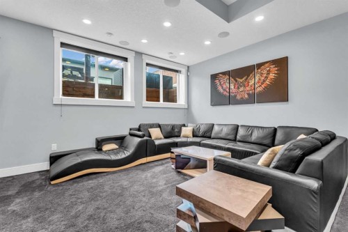 2417 25 Avenue Nw, Calgary, AB - Indoor Photo Showing Living Room