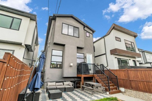 2417 25 Avenue Nw, Calgary, AB - Outdoor With Exterior