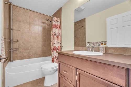 112 Walden Terrace Se, Calgary, AB 
