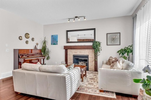 112 Walden Terrace Se, Calgary, AB 