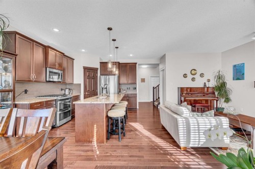 112 Walden Terrace Se, Calgary, AB 