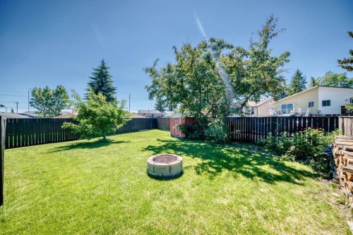 108 Falconridge Close Ne, Calgary, AB 