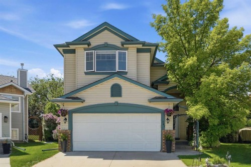 761 Sheep River Court  Okotoks, AB T1S 1T8
