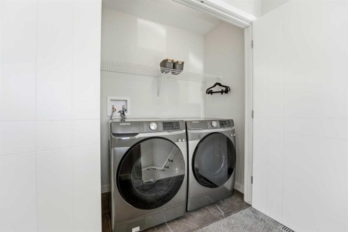 591 Lawthorn Way Se, Airdrie, AB - Indoor Photo Showing Laundry Room