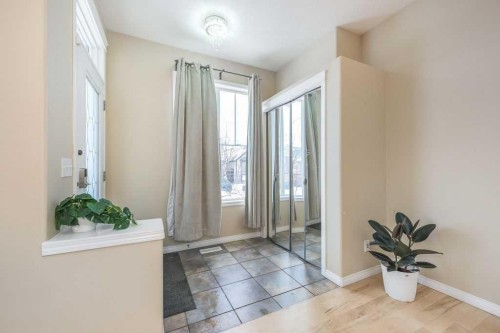 1005 New Brighton Gardens Se, Calgary, AB 