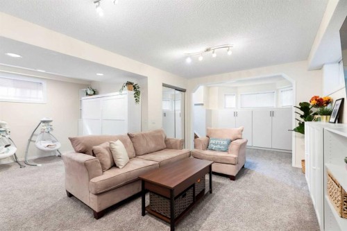 60 River Rock Circle Se, Calgary, AB 