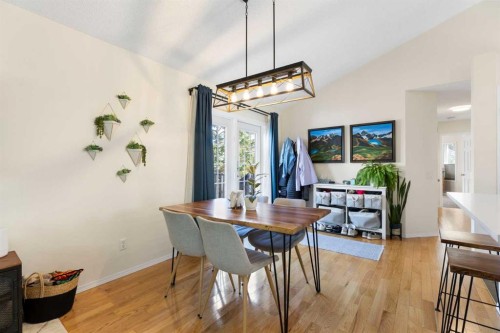 60 River Rock Circle Se, Calgary, AB 