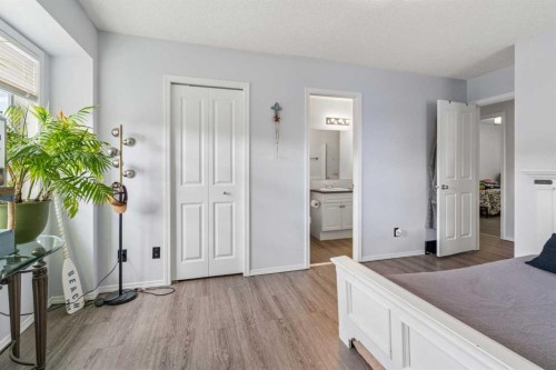 123 Stonemere Place, Chestermere, AB 