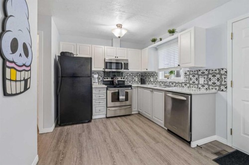 123 Stonemere Place, Chestermere, AB 