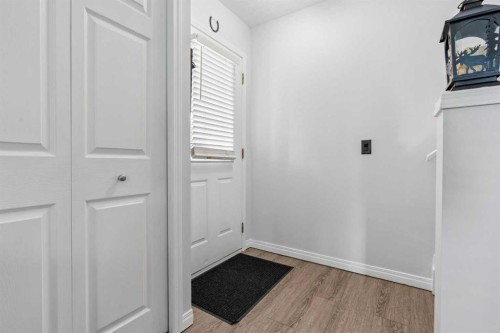 123 Stonemere Place, Chestermere, AB 