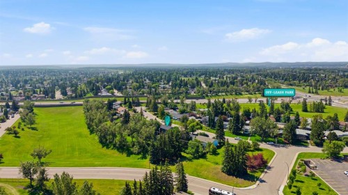 20 Mapleglade Close Se, Calgary, AB 