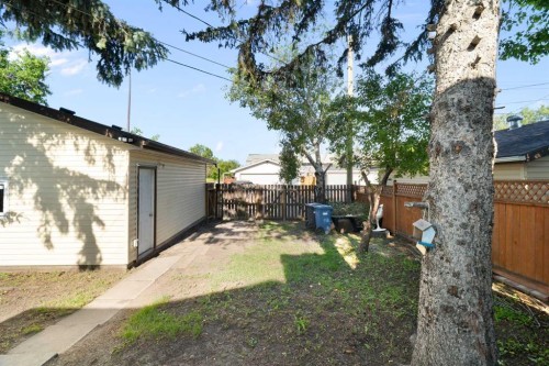 3504 33 Street Se, Calgary, AB 