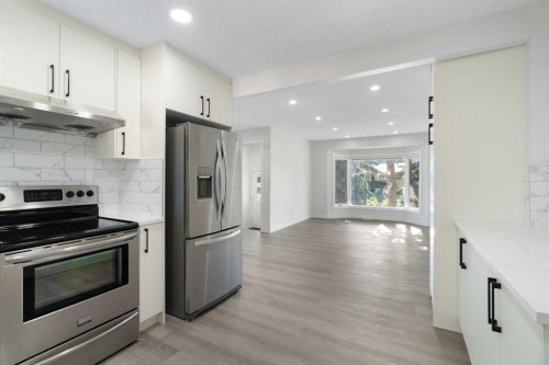 3504 33 Street Se, Calgary, AB 