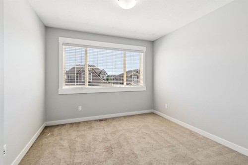 145 Rainbow Falls Glen, Chestermere, AB 