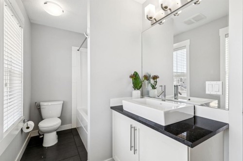 145 Rainbow Falls Glen, Chestermere, AB 