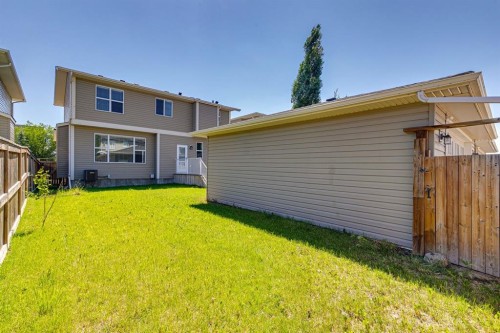 145 Rainbow Falls Glen, Chestermere, AB 