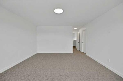 82 Heritage Circle, Cochrane, AB 