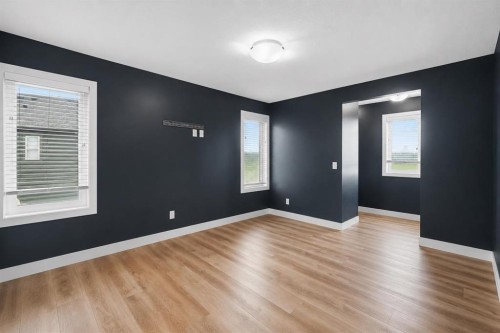 1801-32 Horseshoe Crescent, Cochrane, AB - Indoor Photo Showing Other Room