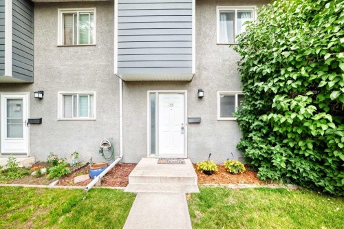 41-219 90 Avenue Se, Calgary, AB 