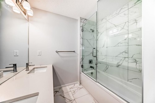 140 Carringham Road Nw, Calgary, AB 